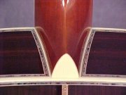 00045_heel.jpg (6043 bytes)