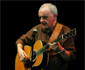 mark_live_02.jpg (29484 bytes)