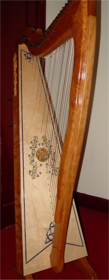 rees_harp_01.jpg (83667 bytes)